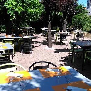 L'auberge Des Salvages Burlats